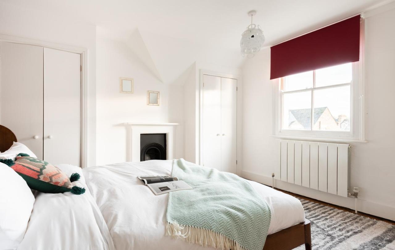 Вилла The Glasshouse Escape - 5Bdr Jewel Оксфорд Экстерьер фото