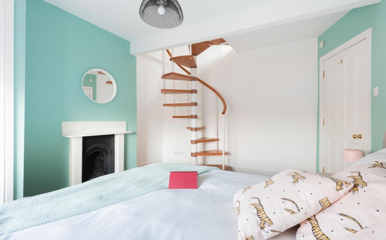 Вилла The Glasshouse Escape - 5Bdr Jewel Оксфорд Экстерьер фото